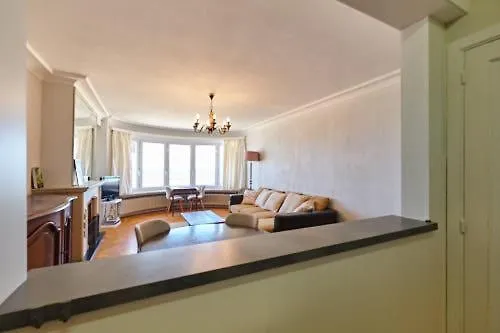 Paris 9D Apartment Ostend